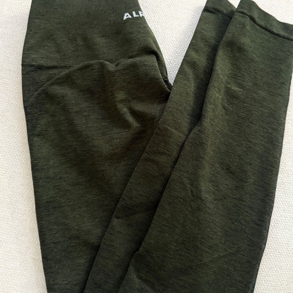 $75 for 3 Alphalete Amplify Leggings - Picture 9 of 9